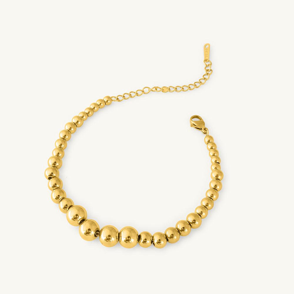 Orba Shine 9KT Gold Laboratory Grown Diamond Bracelet — studio view